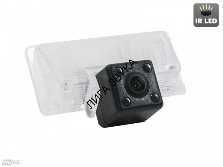 CMOS ИК штатная камера заднего вида Infiniti, Nissan, Suzuki AVEL AVS315CPR (#064)