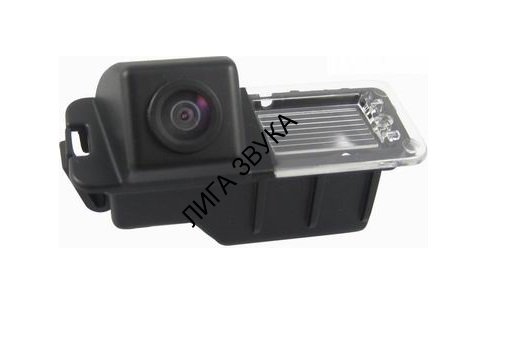 Камера заднего вида для VW Golf VI (2008 - 2012) / Passat (2008 - 2012) / Polo (2010 - 2015) Intro VDC-046
