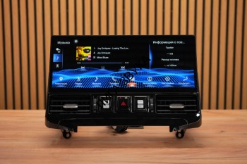 Штатная магнитола Android 17" для Toyota Land Cruiser 200 2015+ RDL-LC200 High DH17 Монитор Android 17" для Toyota Land Cruiser 200 2015+ RDL-LC200 High DH17