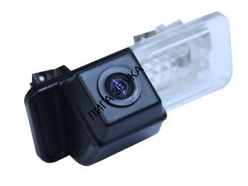Штатная цветная камера заднего вида Smart Pleervox PLV-CAM-SM01 Цветная камера заднего вида Pleervox PLV-CAM-SM01 для автомобилей Smart