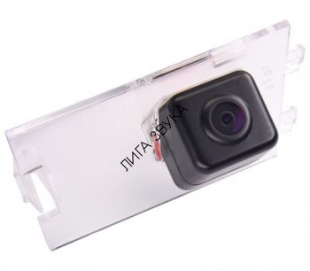 Цветная штатная камера заднего вида Jeep Compass Patriot Pleervox PLV-CAM-JP01 Цветная штатная камера заднего вида Jeep Compass Patriot Pleervox PLV-CAM-JP01