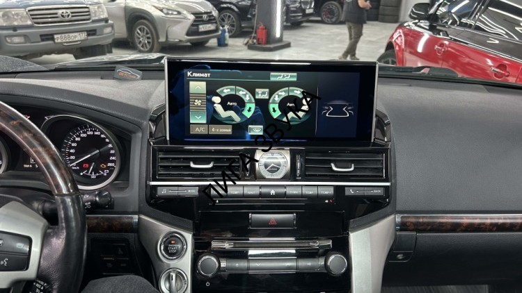Штатная магнитола Toyota Land Cruiser 200 2012-2015 RDL-LC200-12 LCD