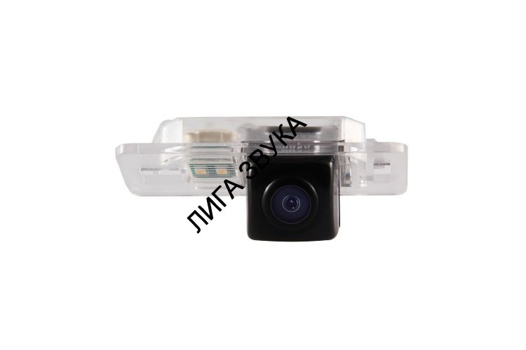 Камера заднего вида Carmedia CM-7541S-PRO BMW 3, 5, X1, X5, X6 в плафон подсветки номера