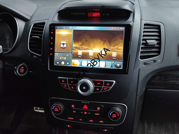 Штатная магнитола KIA Sorento 2012-2020 (климат на штатном экране) - Carmedia OL-9794-2-Q QLed, Androi, ТОП процессор, CarPlay, SIM-слот