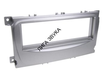 Переходная рамка для магнитолы Ford Mondeo, S-Max, Focus, Galaxy ACV 281114-17 ACV 281114-17 - Рамка переходная для установки головных устройств вместо штатных в автомобили Ford Mondeo / Focus / C-MAX / S-MAX / Galaxy. Цвет: серебряный