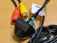 Универсальная автомобильная камера сенсор 1058K CARMEDIA CM-7510CN-PRESIGE (врезная на болту, тип "пирамидка")