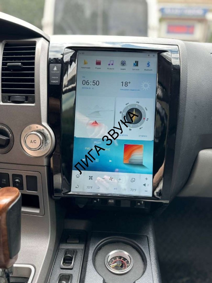 Штатная магнитола Toyota Tundra/ Sequoia 2007-2013 Carmedia ZF-1818-GE Android, 4G SIM, CarPlay 