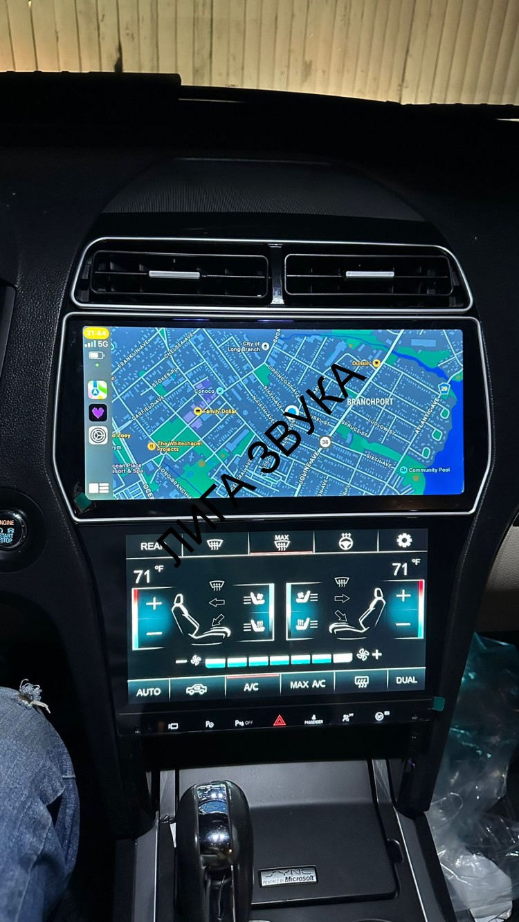 Штатная магнитола для Ford Explorer 2012+ Carmedia NH-1263 Android 