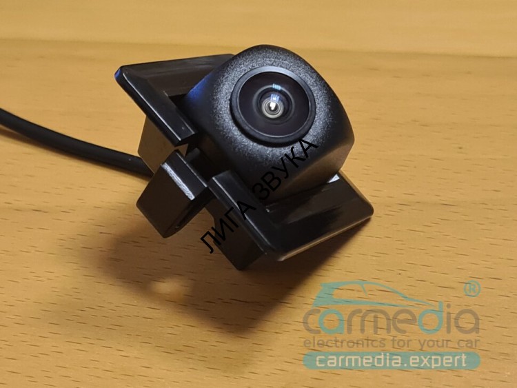 Камера заднего вида Toyota Land Cruiser Prado 150 2009 - … / Lexus GX II 2009 - … CarMedia ZF-7240H AHD-CVBS-sensor Night Vision (ночная съёмка)