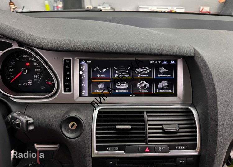 Штатная магнитола монитор Android 10,25" для Audi Q7 2010-2015 3G RDL-8802 Qualcom 685 (цветной экран)