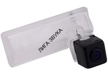Штатная цветная камера заднего вида Suzuki SX4 седан Pleervox PLV-CAM-SUSX4S Цветная камера заднего вида Pleervox PLV-CAM-SUSX4S  для автомобилей Suzuki SX4