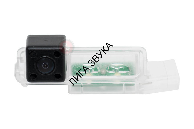 Штатная камера парковки RedPower VW031 для Volkswagen Golf 7